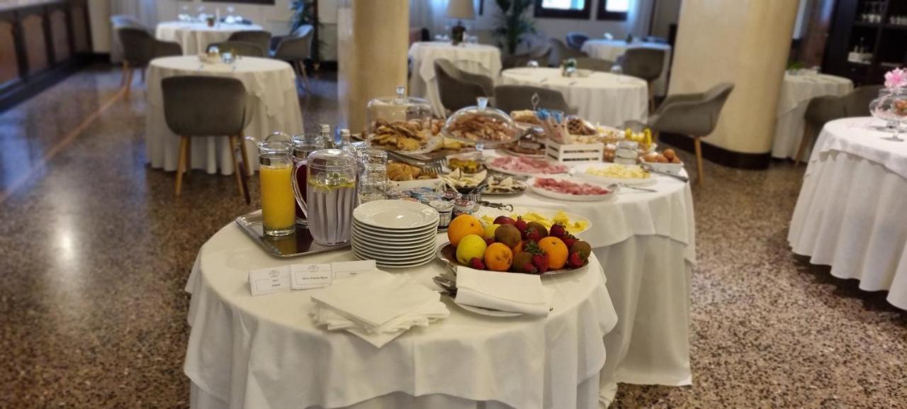 Hotel Villa Regina Margherita Rovigo Exterior foto