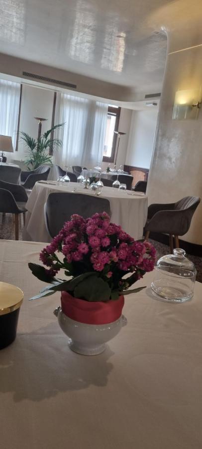 Hotel Villa Regina Margherita Rovigo Exterior foto